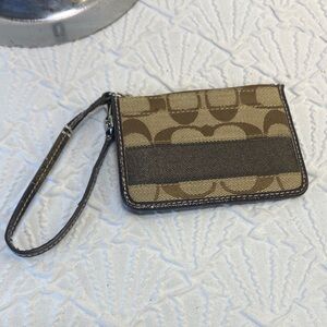Coach Brown and Tan signature‎ card holder Wristlet coin purse jacquard leather